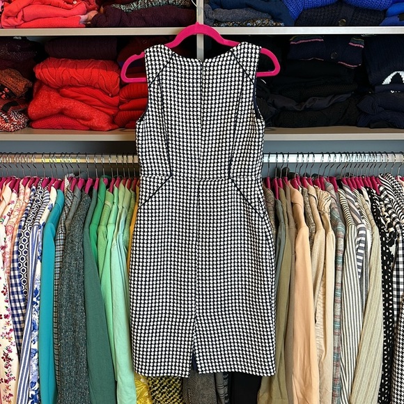 Anne Klein navy and white print sleeveless dress size 4​ - Picture 3 of 3